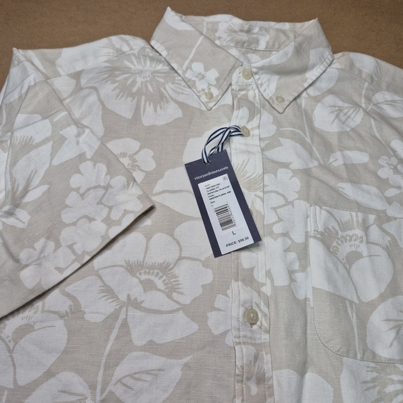 Vineyard Vines | Shirts | Vineyard Vines Light Tan Floral Button Down ...